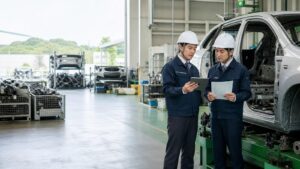 自動車リサイクル業のM&Aで確認する許認可・企業価値・DDを表すアイキャッチ